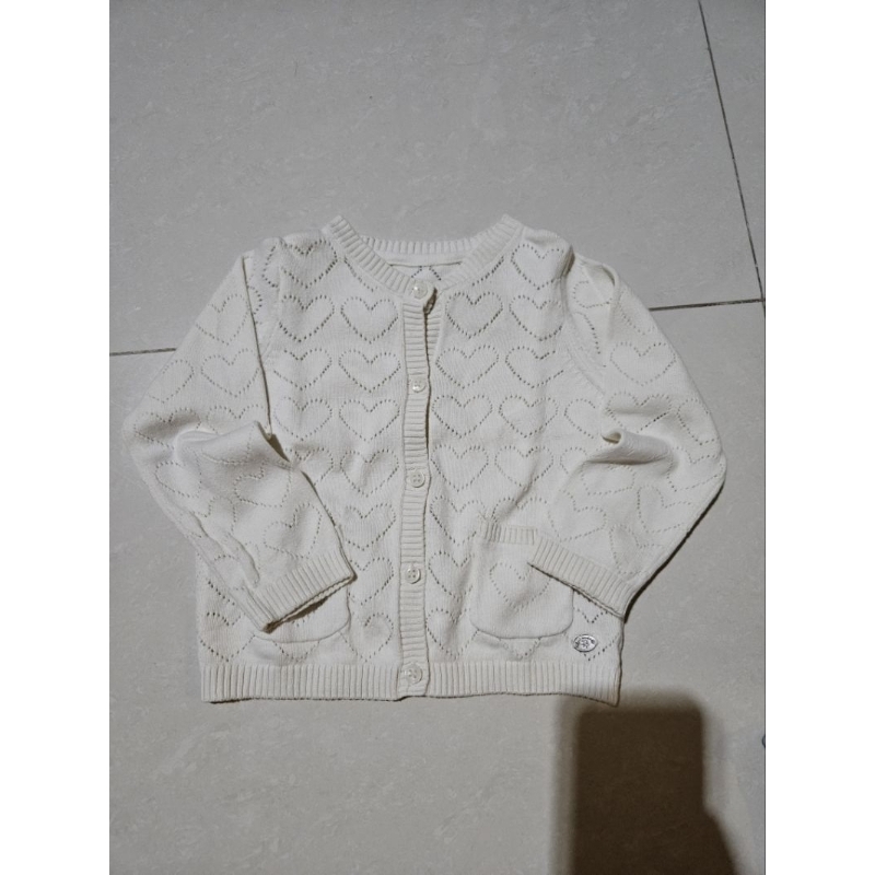 PRELOVED SECOND MOTHERCARE BABY OUTERWEAR KNIT LOVE LONG SLEEVES CARDIGAN RAJUT SIZE 9 - 12 MONTHS J