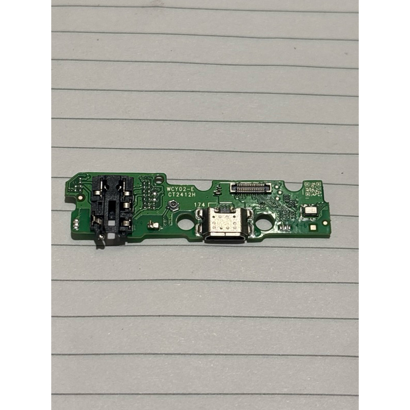 KONEKTOR CHARGER CON CAS VIVO Y02