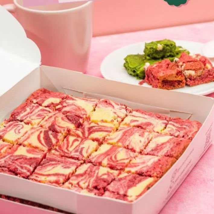 

Redvelvet Cheesy