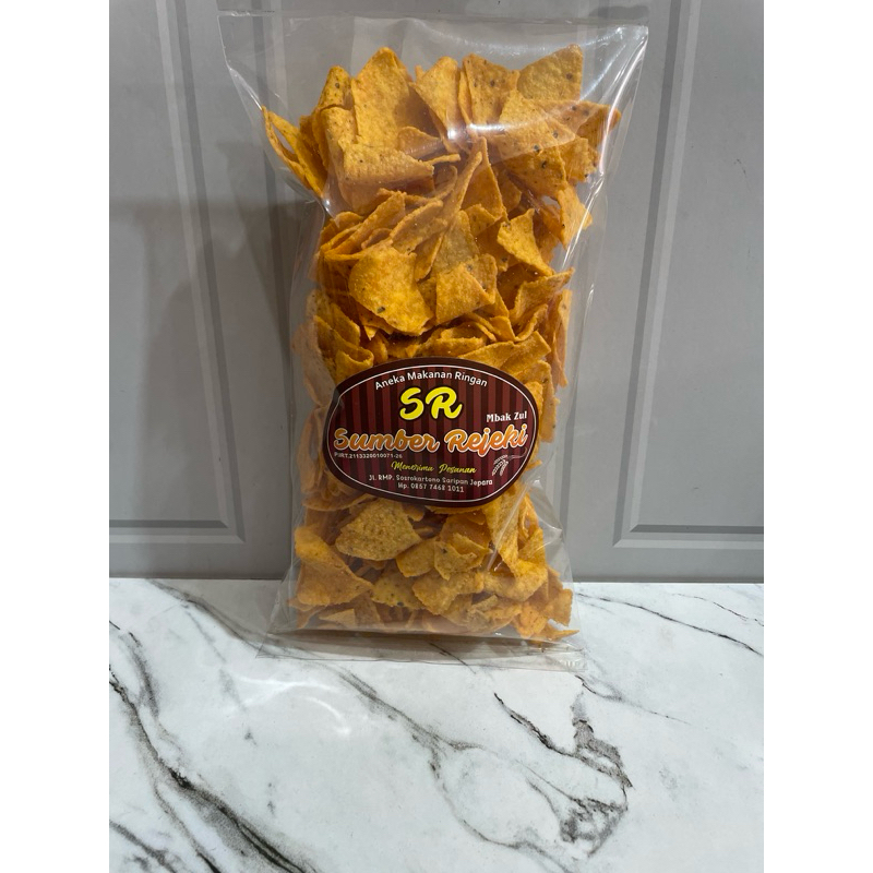 

TORTILA ASIN DAN PEDAS BERAT 155 GRAM