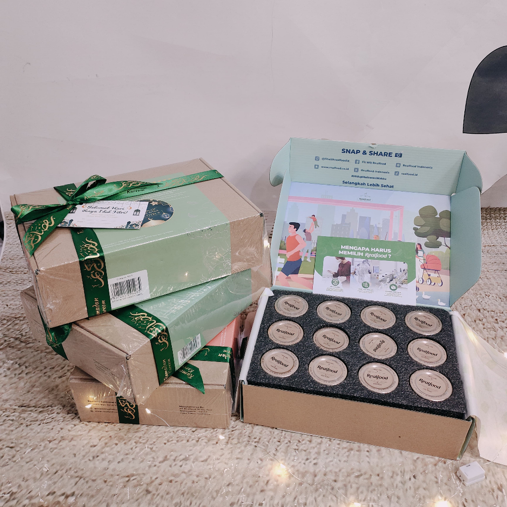

AYRA GIFT - Hampers Realfood Minuman Sehat Sarang Burung Walet Idul Fitri - Hampers Ramadhan - Kado Lebaran - Bingkisan Kado HR002