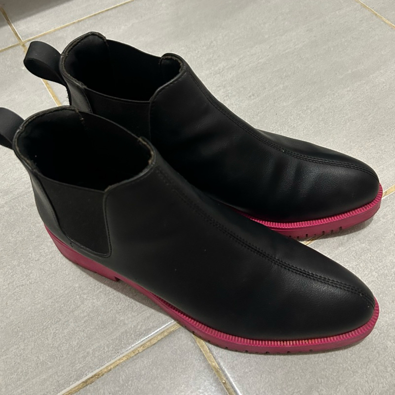 Preloved Adorable Projects Boots