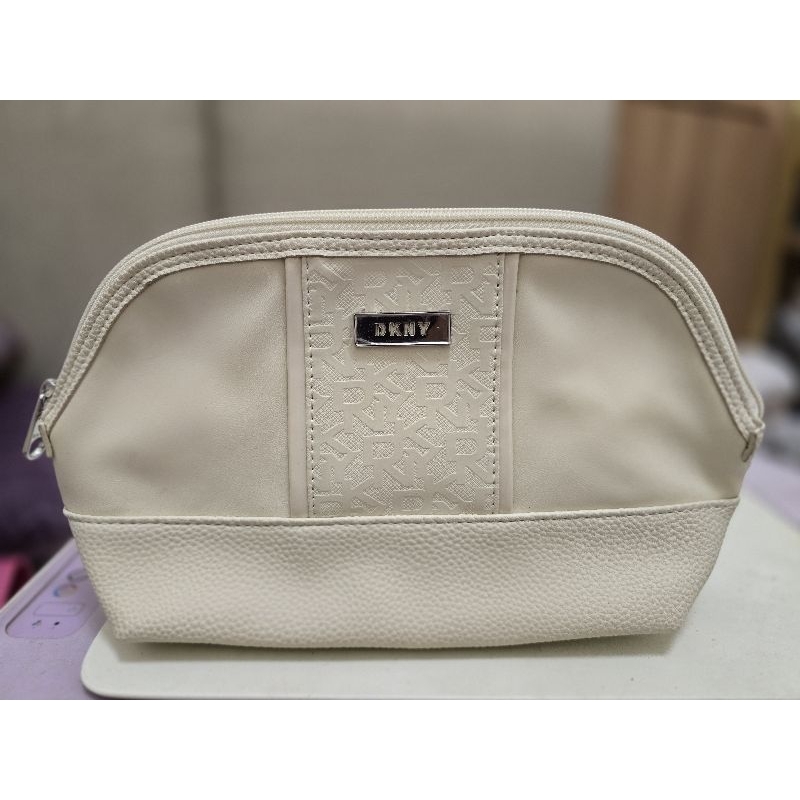pouch dompet DKNY besar