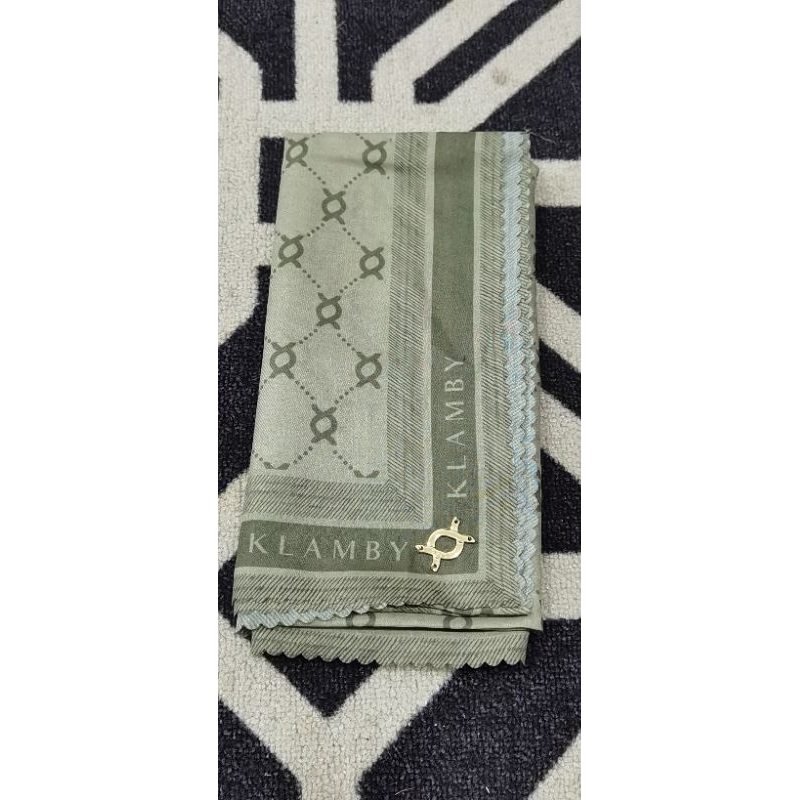 preloved Hijab wearing klamby