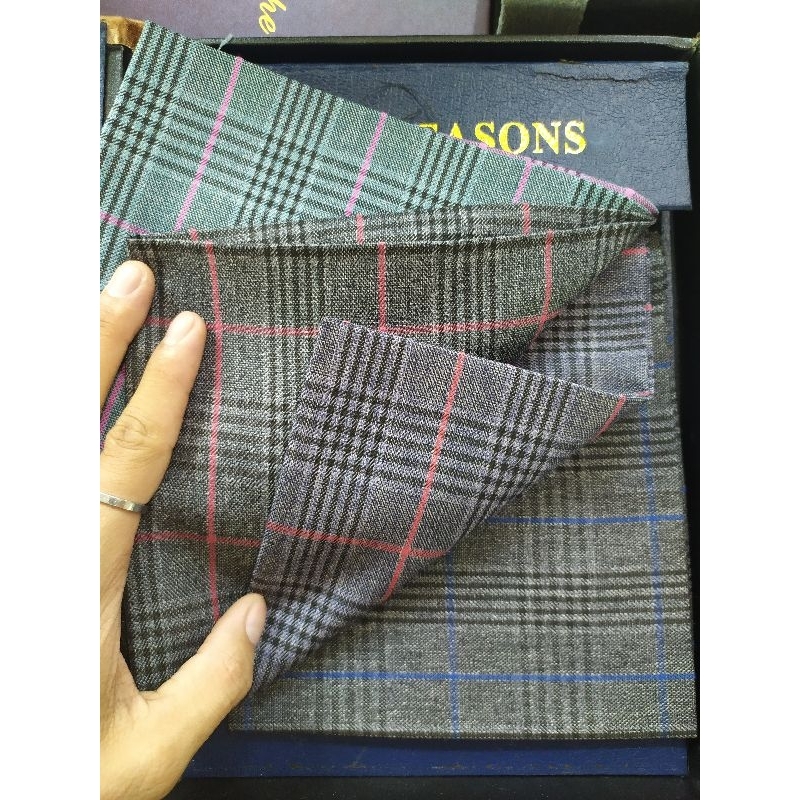 Kain Semi wool Kotak/ Kain Celana JAS&BLAZER per 25