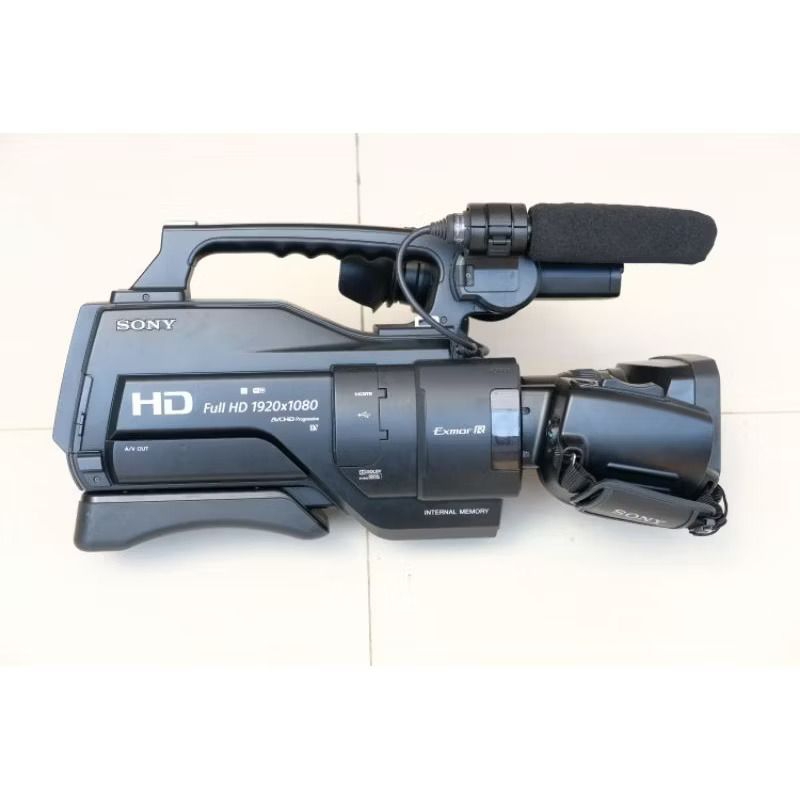 Camcorder Sony HXR MC 2500 second Berkualitas