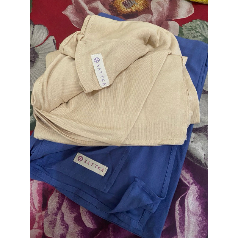 [PRELOVED] Pashmina Airflow Premium / Daissy Studio / Sattka / Adem Lentur Ringan