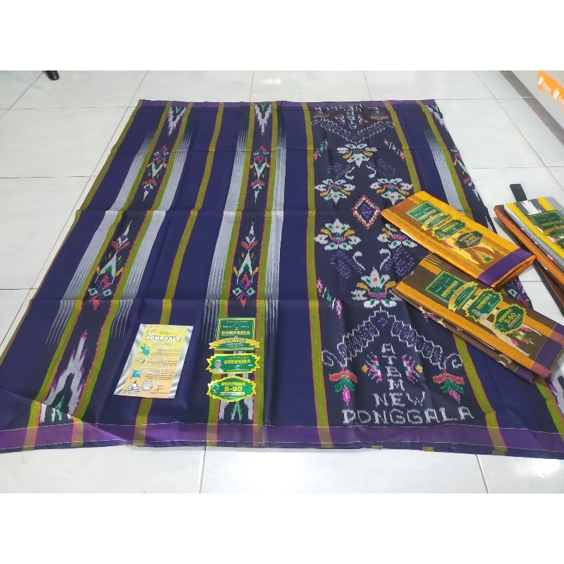 Donggala top star S_100 Sarung Sutra motif Kembang (k) dan Liris (L)