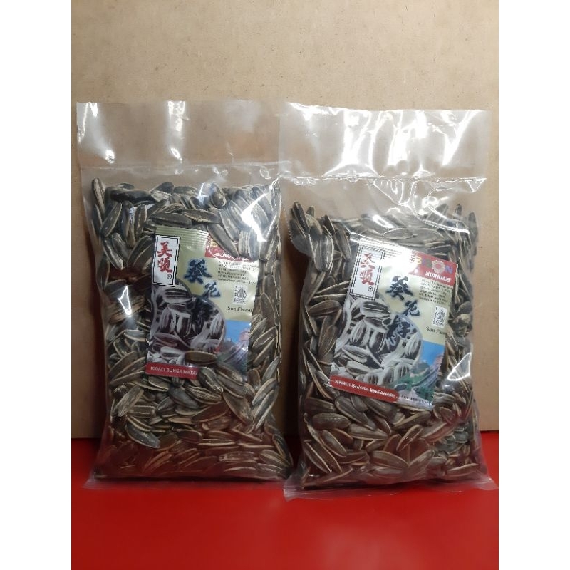 

Kuaci Panggang 250 Gram