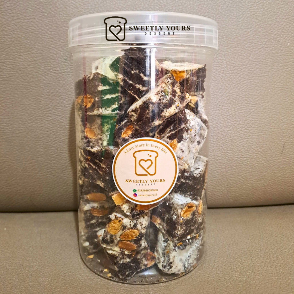 

JAR COOKIES 'N' CREAM Snowflakes Crisp