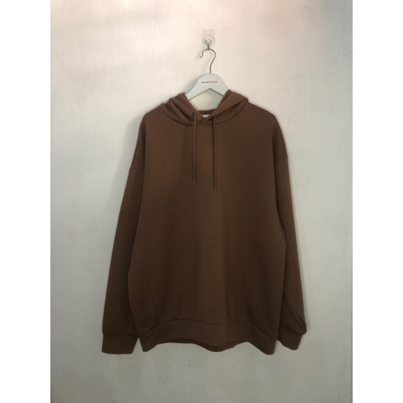 hoodie gu scuba cokelat