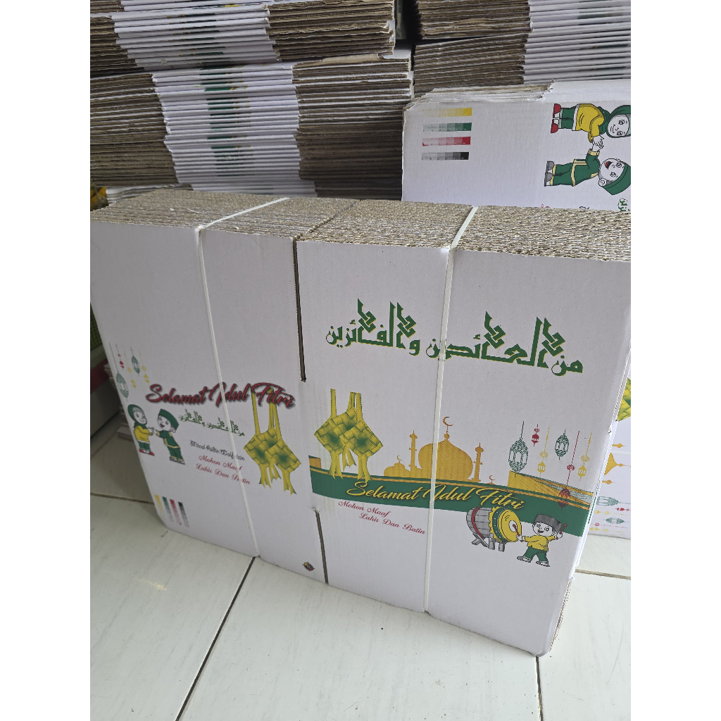 

Termurah (GROSIR) 25Pcs Kardus Parcel Lebaran Karton Idul Fitri 30x30x20cm I Box Hampers Bingkisan