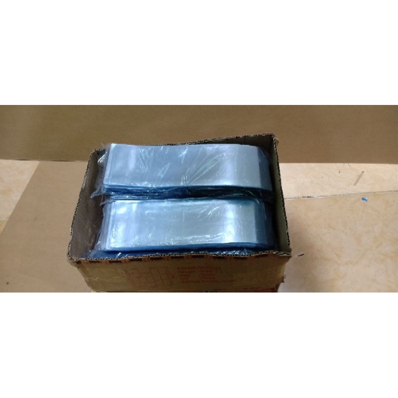 

Sampul Plastik STNK Polos 1 Dus isi + 1.800 pcs