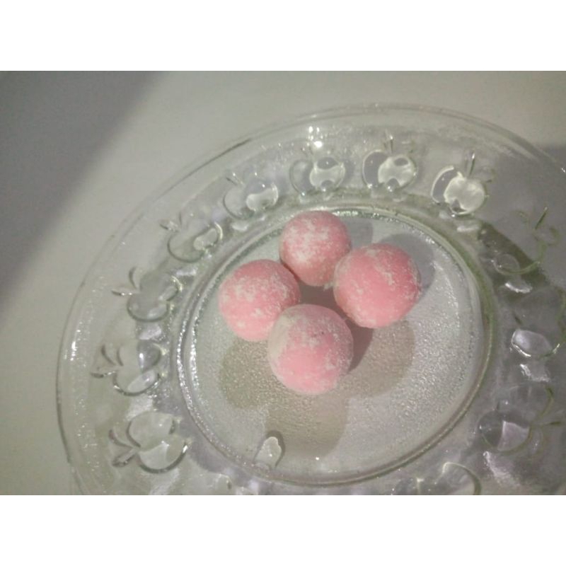 

Bola-bola Susu Warna pink