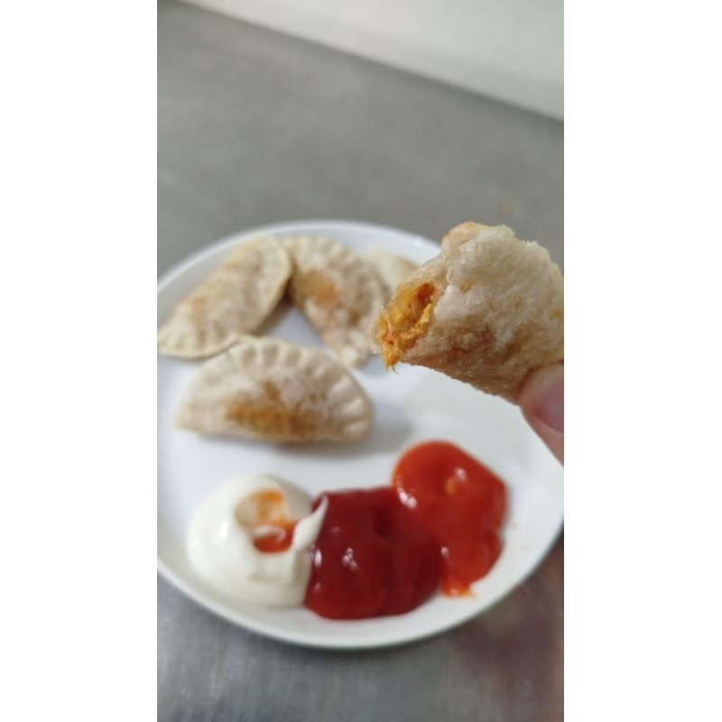 

CIRENG ISI AYAM/JANDO 5PCS (FREE SAOS)