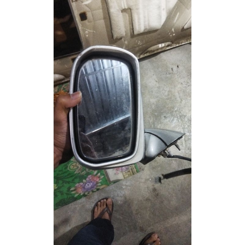 spion mobil honda stream d. 17 sebelah kanan