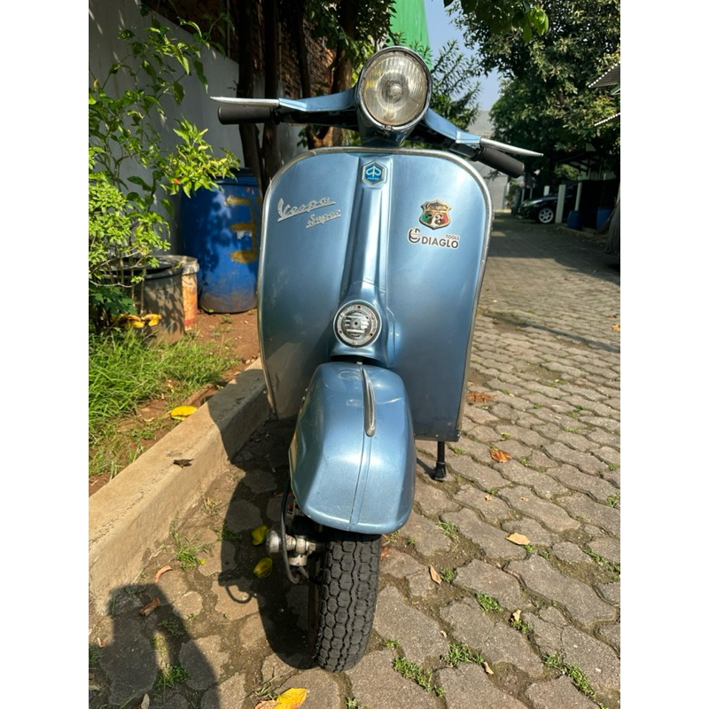 vespa Super 73 (Astuti)