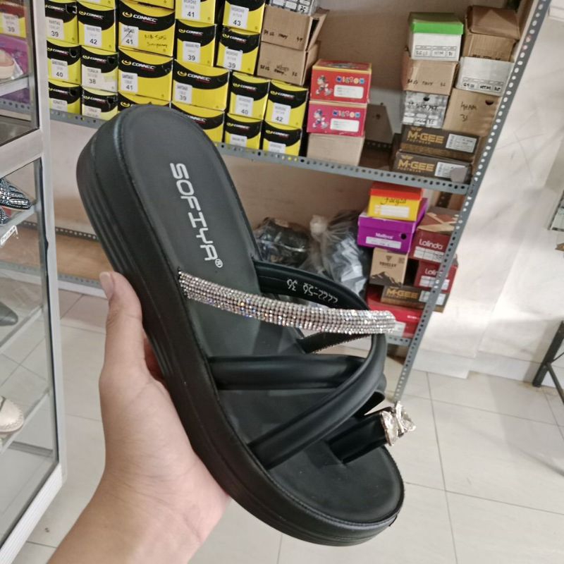 sandal sofia