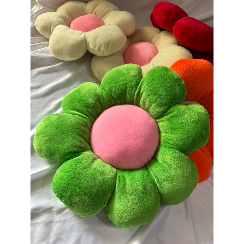 bantal bunga sofa/ bantal sofa / bantal bunga cantik