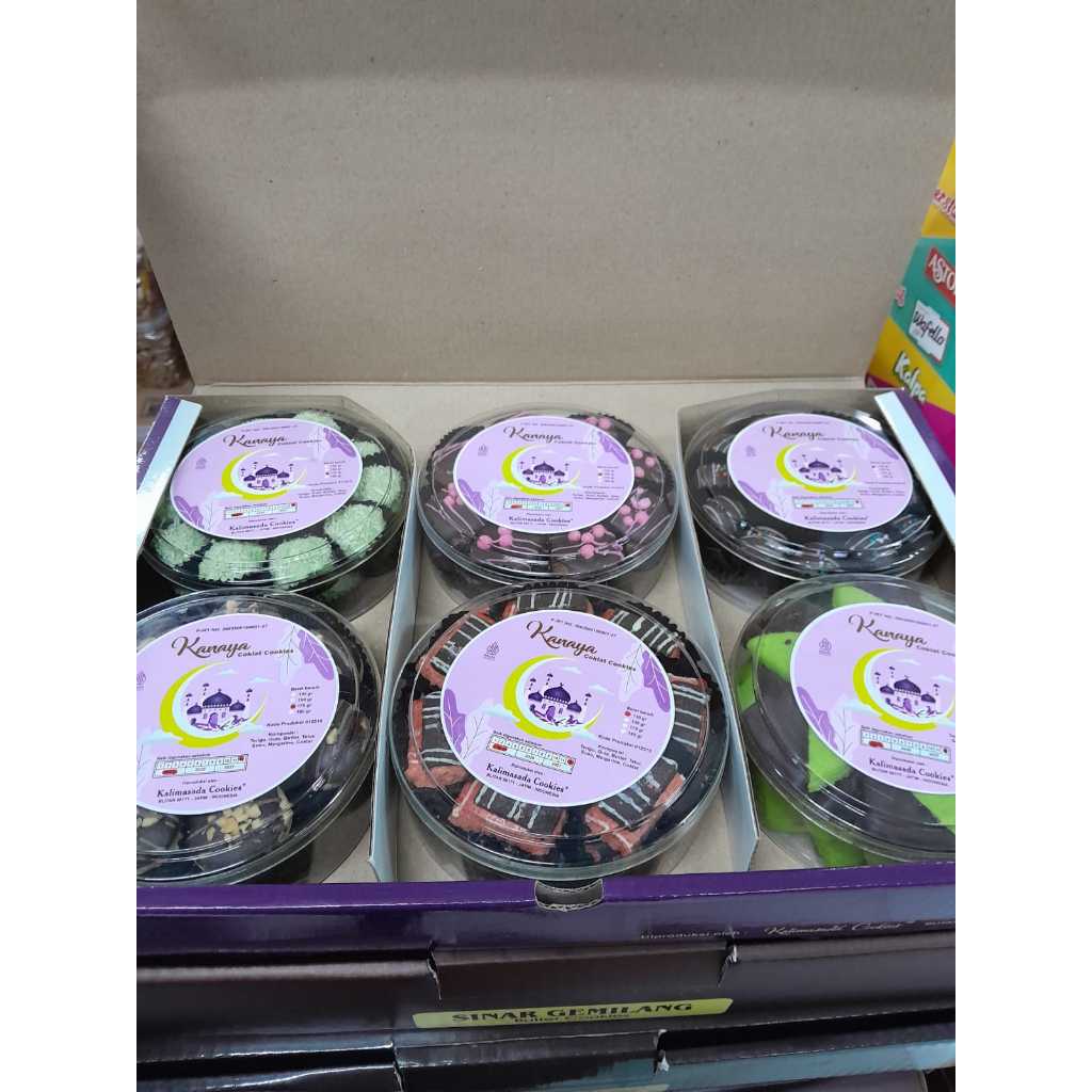 

KANAYA COKLAT COOKIES KALIMASADA | PAKET LEBARAN HAMPERS | ISI 6 TOPLES