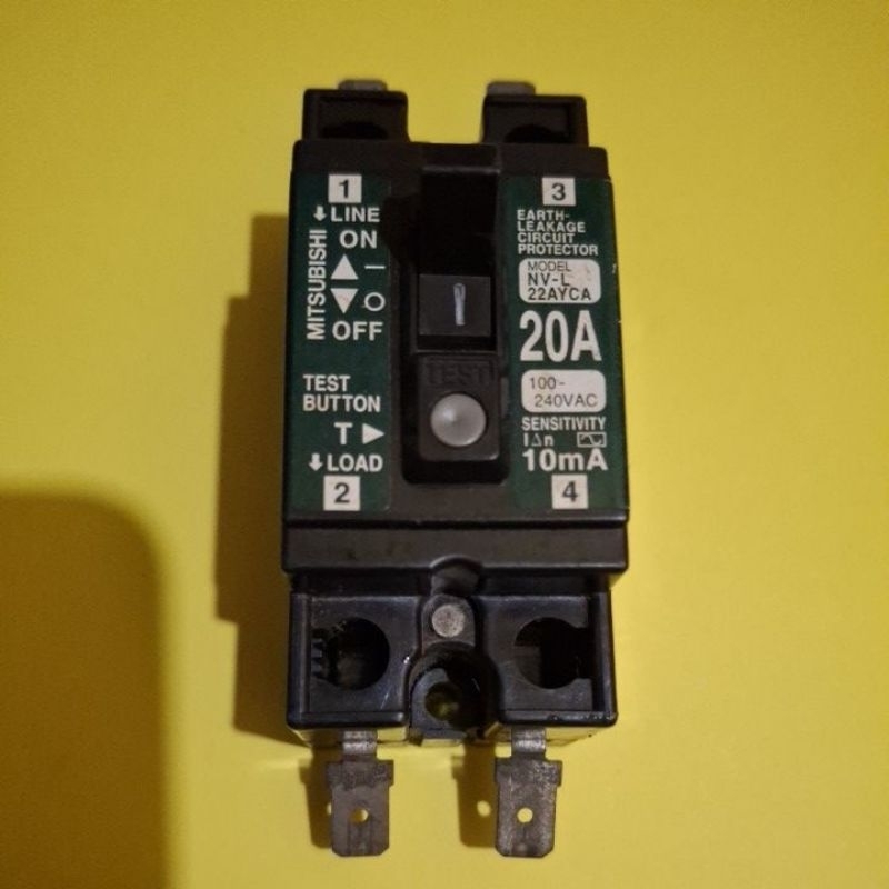 Saklar/Ncb  Mesin Foto Copy,20A. Ir4570,ir6570,ir5050,ir3245,3045