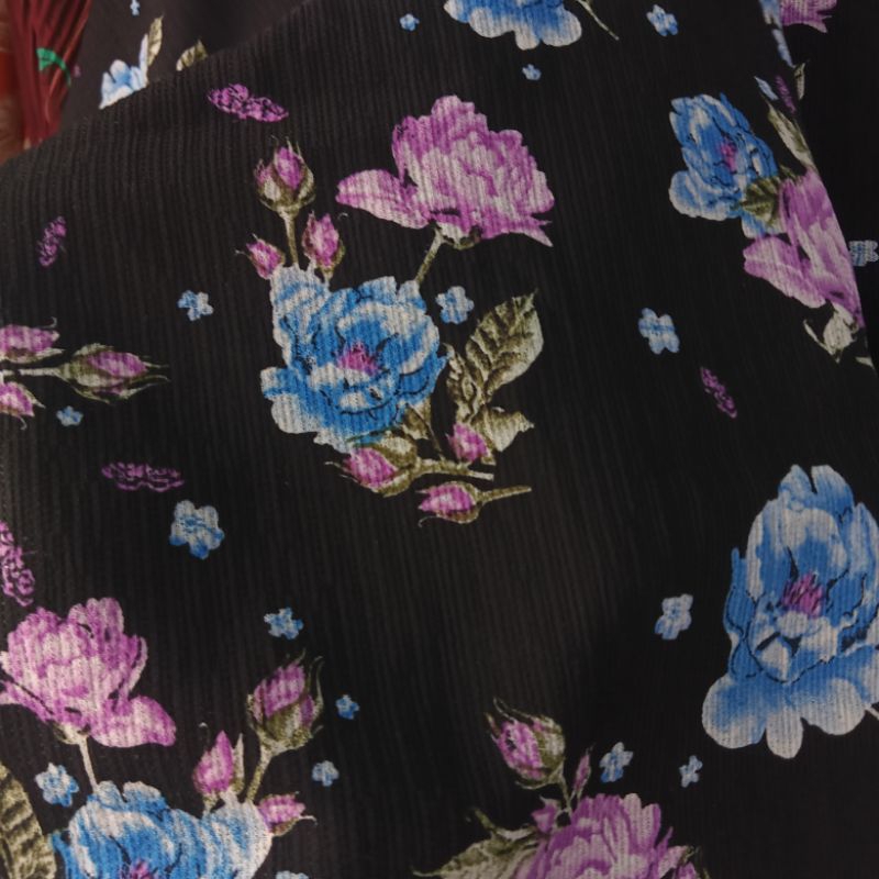 Kain Crepe Crinkle Motif Bunga Import - Kain Crinkle Korea - Kai Zara Crepe - Kain Nasiji Crepe - Ka