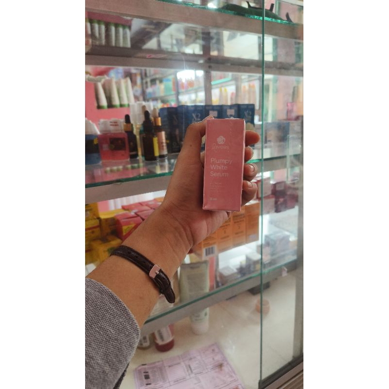 lavees plumpy white serum