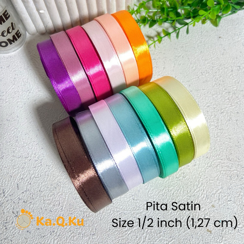 

1 ROLL PITA SATIN 1/2 INCH KAIN POLOS SOUVENIR HAMPERS PARCEL