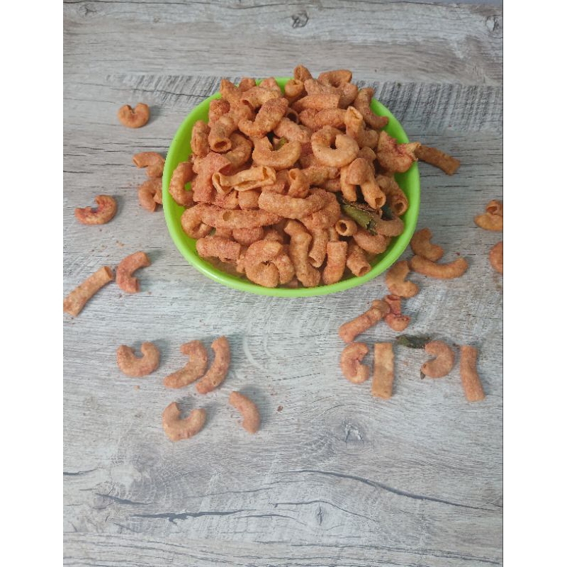 

Makroni Pedas Daun Jeruk Merk Dj 500 gram