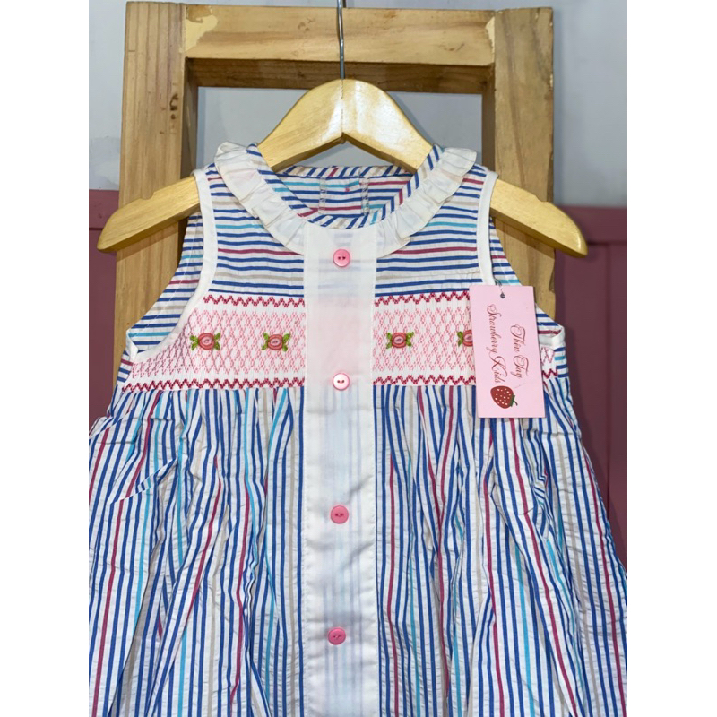 smocked set