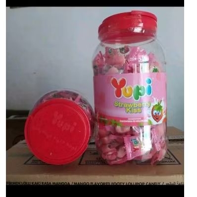 

permen yupi strawberry