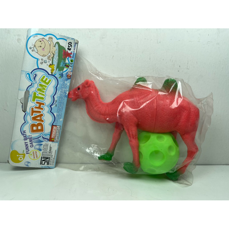 Vinyl Unta / Pajangan Unta Dan Bola