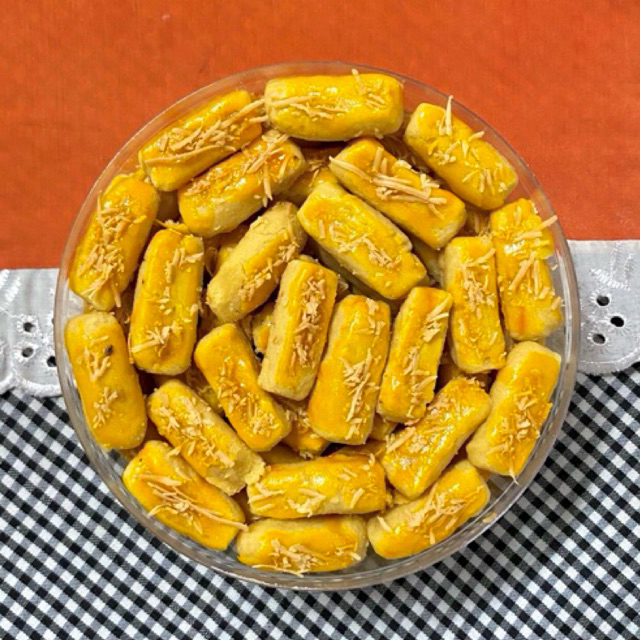 

Kastengel - Kue Kering 500gr Enak dan Renyah