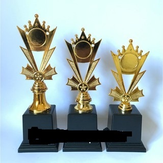 Piala 1 Set Piala penghargaan murah (1 set)