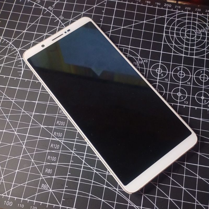 LCD VIVO Y71 Handphone Merek VIVO Y71 bekas Copotan