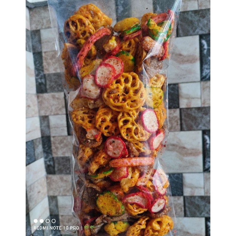 

kripik seblak mix kemasan 200g
