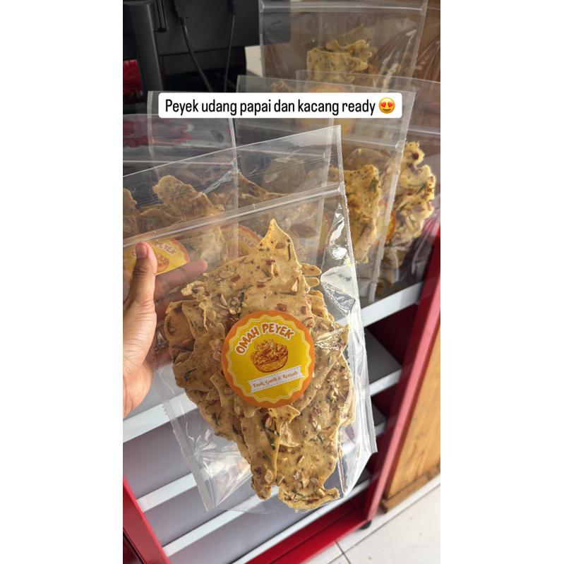 

peyek udang papai / kacang