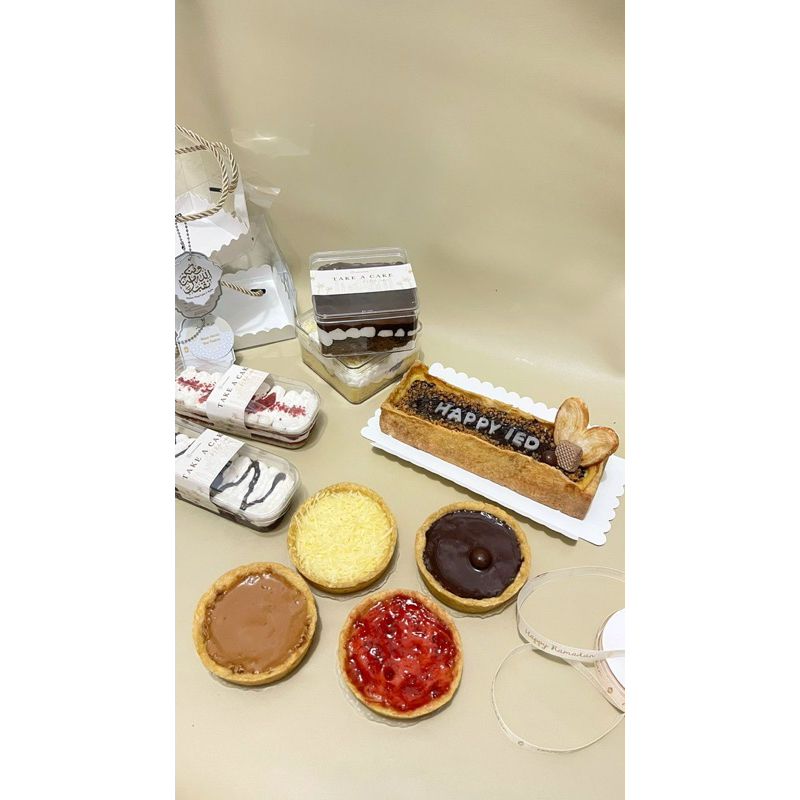 

Hampers Lebaran / Paket Lebaran / Parcel Lebaran / Hadiah Lebaran Kue Pie