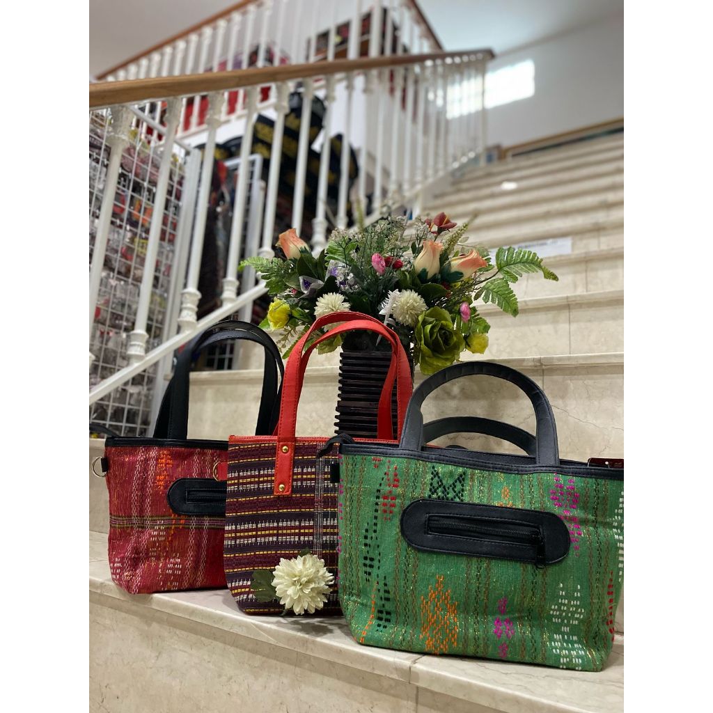 TAS SELEMPANG ULOS TALI PANJANG