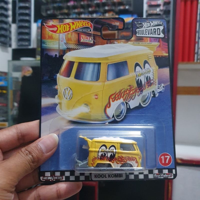 Hotwheels VW Kool Combi Mooneyes