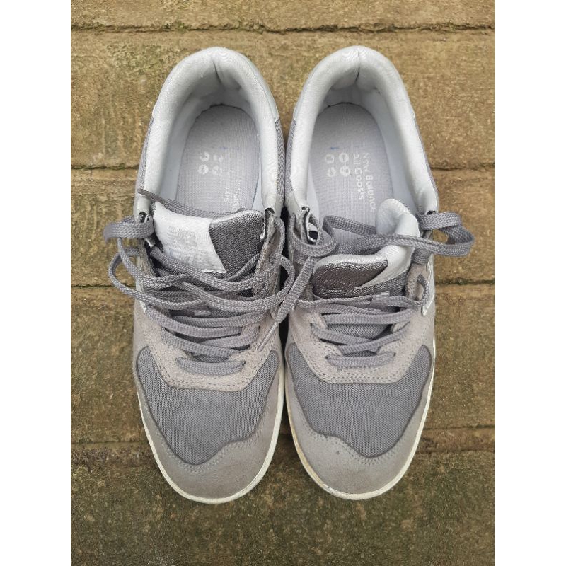 sepatu NB574