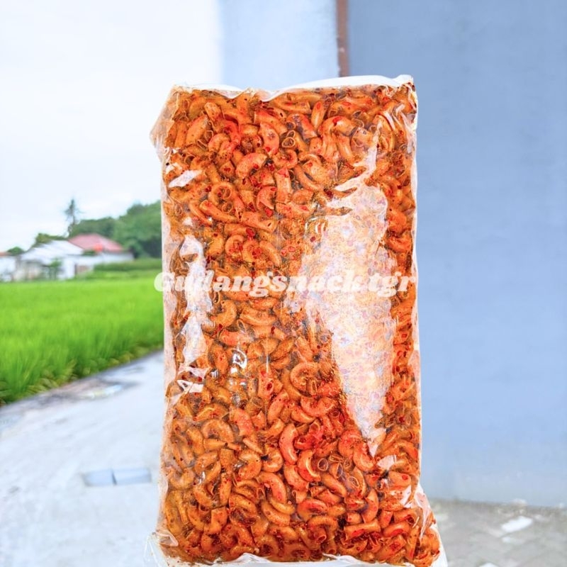 

1 KG Makaroni Bantet Sambal Geprek Pedas Daun Jeruk