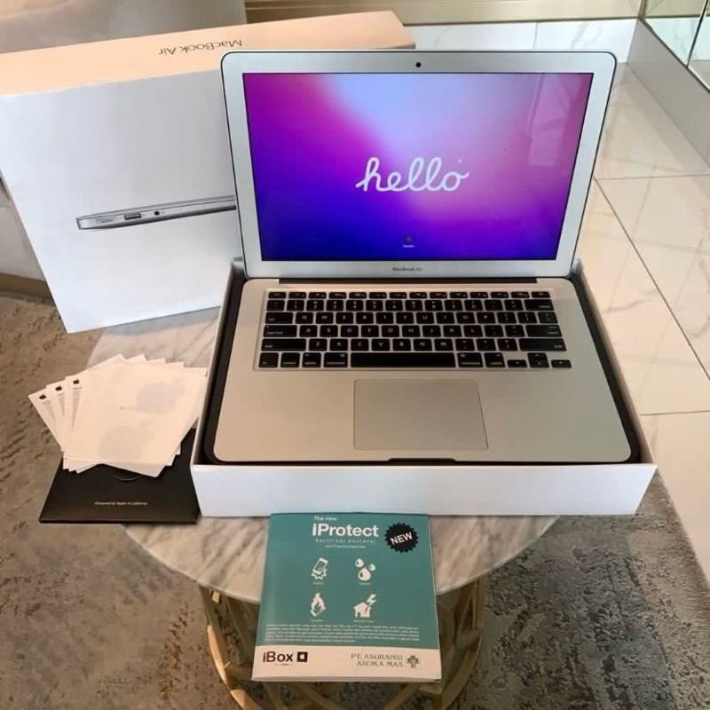Apple Macbook Air Ibox 13 Inch 2017 Mulus