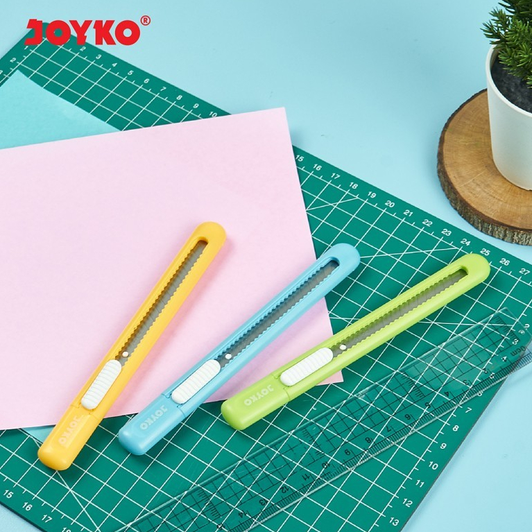 

Cutter Pemotong Joyko CU-504 Original (1 PCS) / Cutter Serbaguna Joyko CU504 Per Pcs