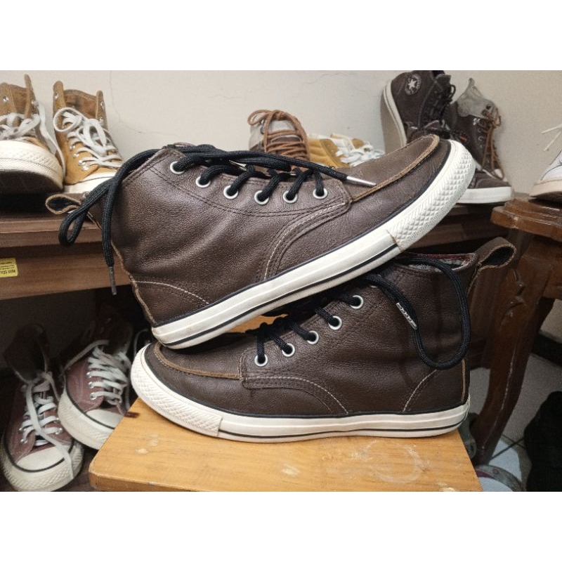 CONVERSE LEATHER BOOTS