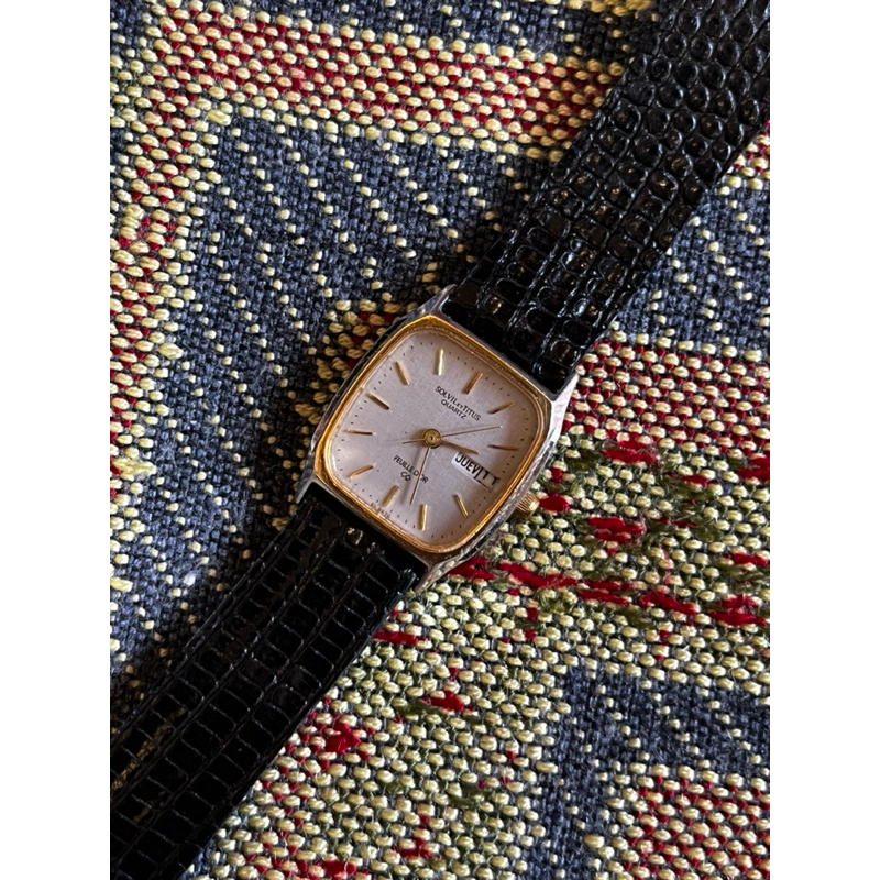 Dress Watch Jam tangan Solvil et Titus Tank Feuille Dor Second Preloved