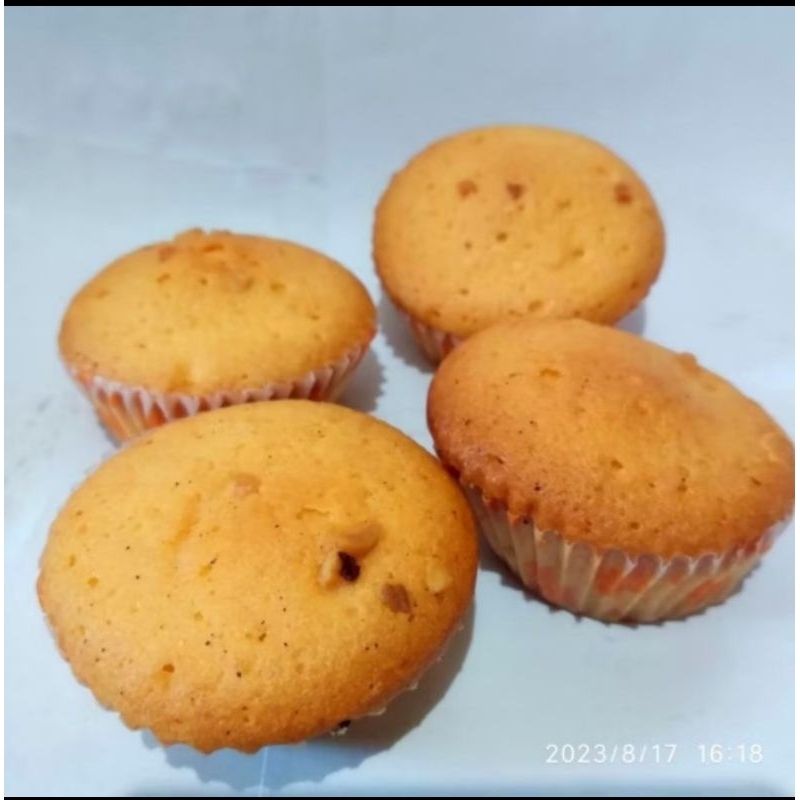 

Cup Cake Jawa Tradisional TUGU BARAT isi 10 pcs
