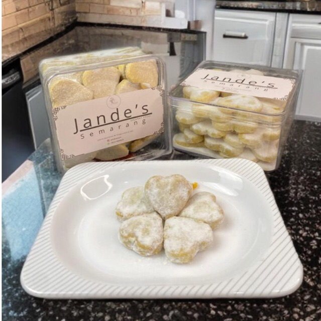 

Kue kering Putri salju premium wijsman by jande's