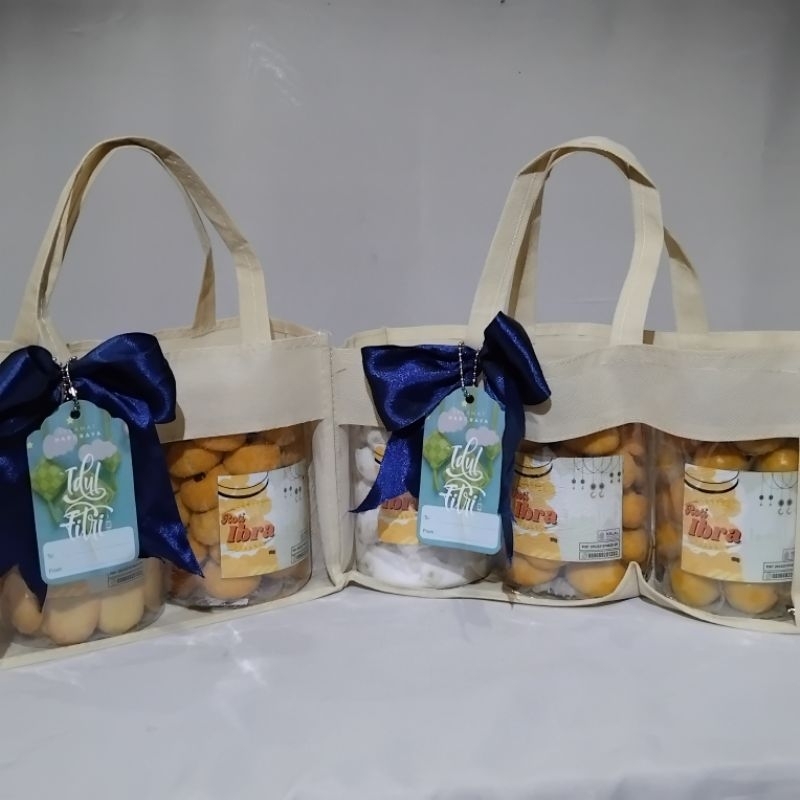 

TambahanHampers