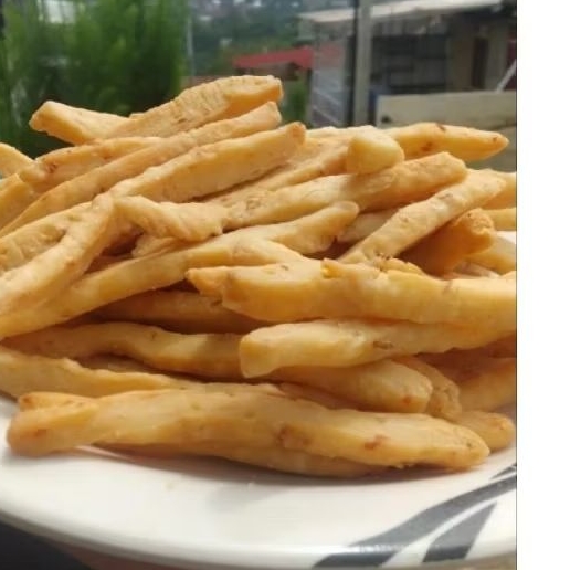 

Chesee Stick, Sistik Keju Crispy Gurih Renyah Makanan Ringan Snack Cemilan Kiloan 250 Gram